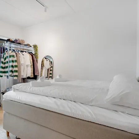 Vervet - Premium With Balcony Lejlighed