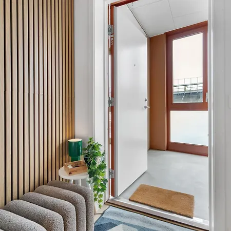 Vervet - Premium With Balcony