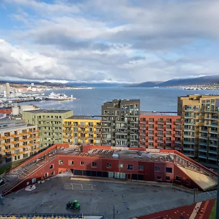 Vervet - Premium With Balcony Apartment *